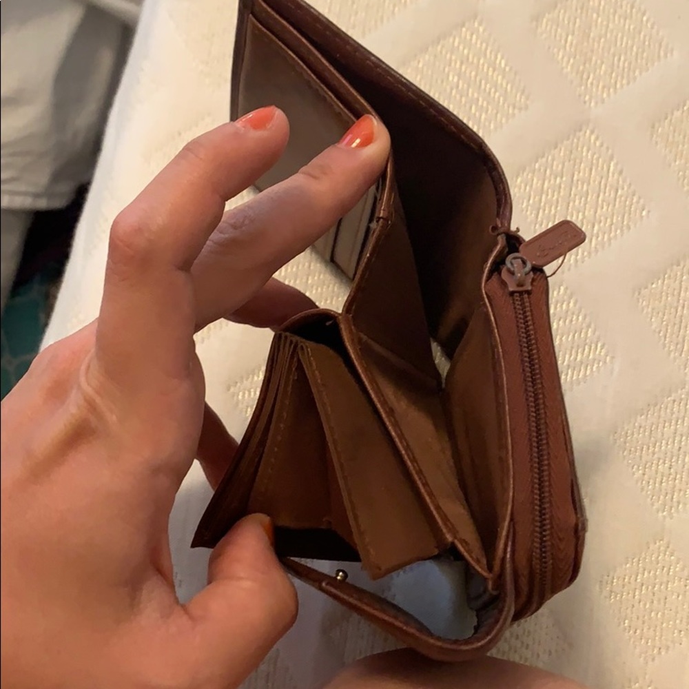 Basic wallet - Picture 2 of 5